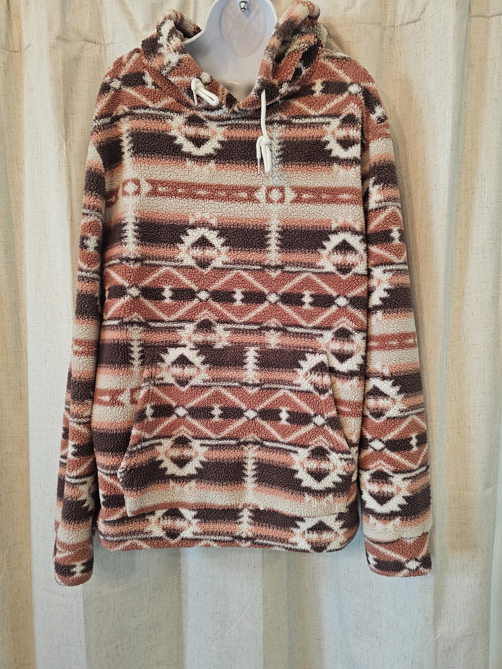 SHEIN Hooded Sherpa Pullover in Rust, Cream, Brown